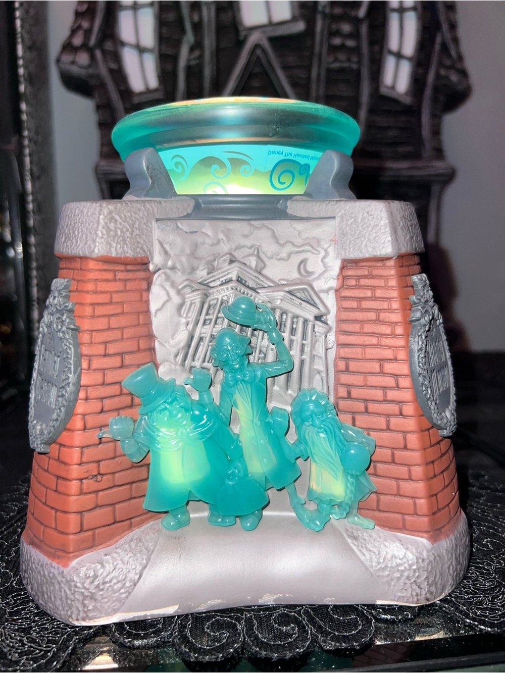 Haunted Mansion Scentsy warmer disney - Picture 5 of 16